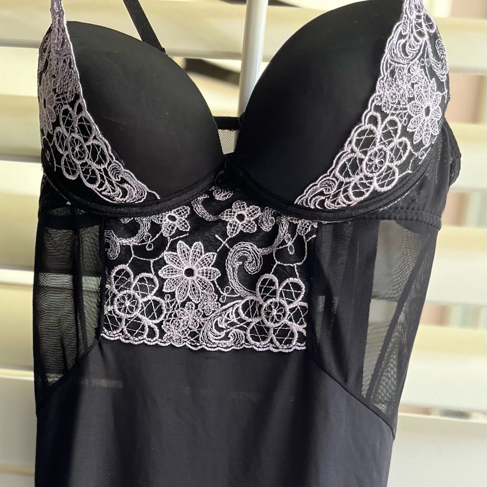 Black & white lace lingerie baby doll